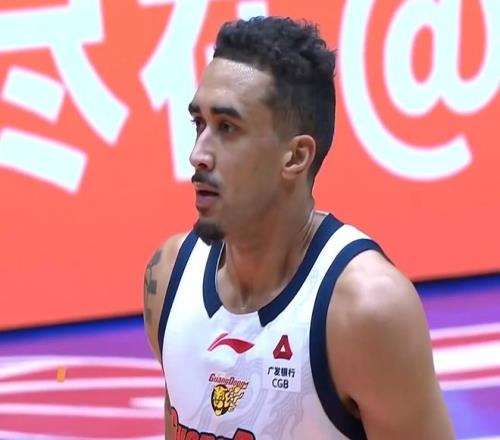 尤文新星斯,蒂瓦內洛加,盟博洛尼亚,YaBo,亚博,亚博体育入口,亚博官网,亚博体育APP下载